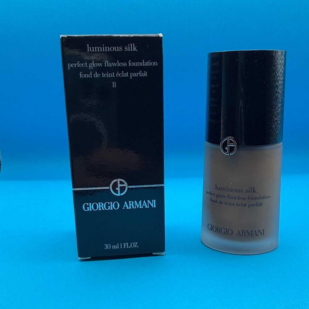 Giorgio Armani Luminous Silk Foundation - #11